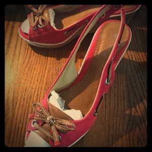 Brand new Sperry wedges